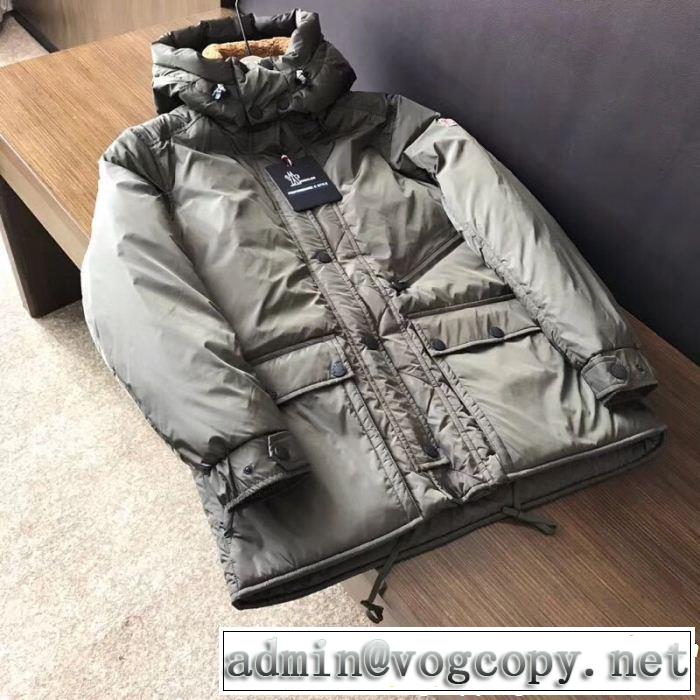 お得なレアアイテムが多数 非常に人気の高い  MONCLER モンクレール ダウンジャケット