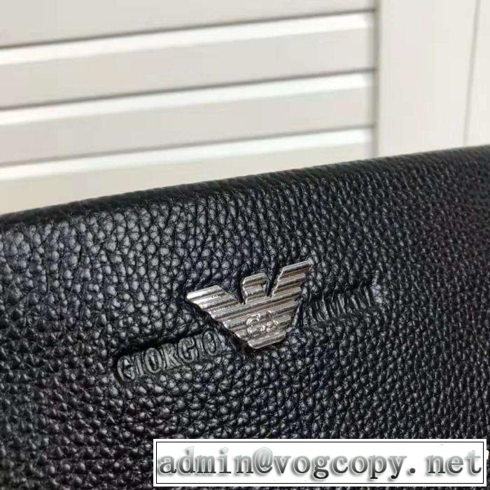 芸能人愛用 アルマーニ ARMANI 2018年秋冬シーズン 流行っている  ポーチ 格上げ！