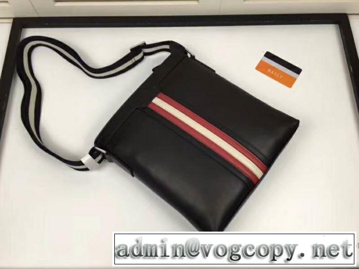 2018◆モデル愛用◆バリー BALLY ショルダーバッグ