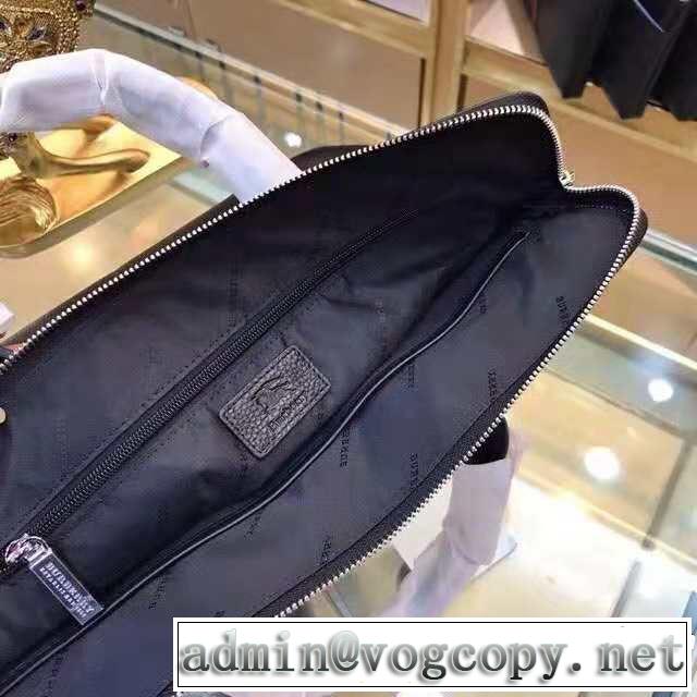 オシャレを満喫できる バーバリー BURBERRY毎年流行り定番アイテムおすすめ ハンドバッグ