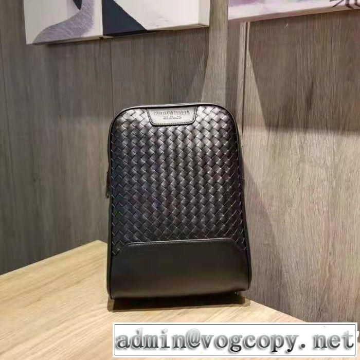  暖かな着心地 ボッテガ ヴェネタ BOTTEGA VENETA 人目を引く存在感 ウエストポーチ 超目玉新作 