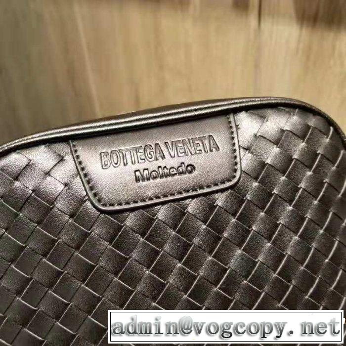 暖かな着心地 ボッテガ ヴェネタ BOTTEGA VENETA 人目を引く存在感 ウエストポーチ 超目玉新作