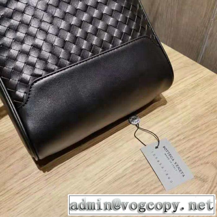 暖かな着心地 ボッテガ ヴェネタ BOTTEGA VENETA 人目を引く存在感 ウエストポーチ 超目玉新作