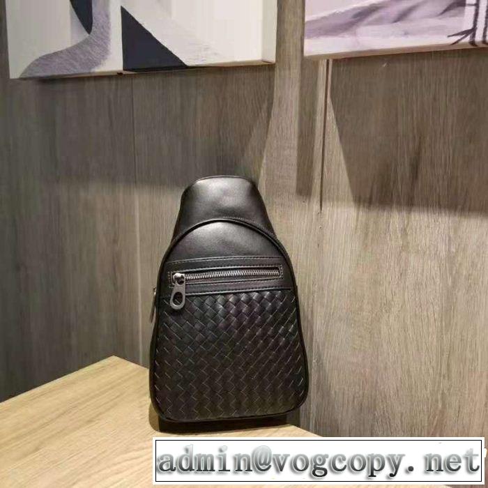  超定番人気 ボッテガ ヴェネタ BOTTEGA VENETA 今季新作登場 ウエストポーチ モデル大絶賛 