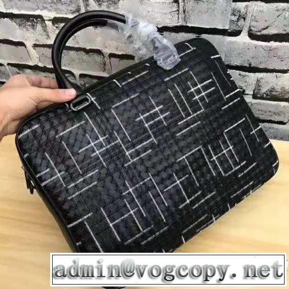 圧倒的人気新着 ボッテガ ヴェネタ BOTTEGA VENETA 一味違うデザイン ハンドバッグ 数量限定再入荷