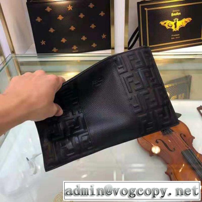 2018新品入荷 フェンディ格好良いアイテム  FENDI 在庫を確保 ポーチ 良好品