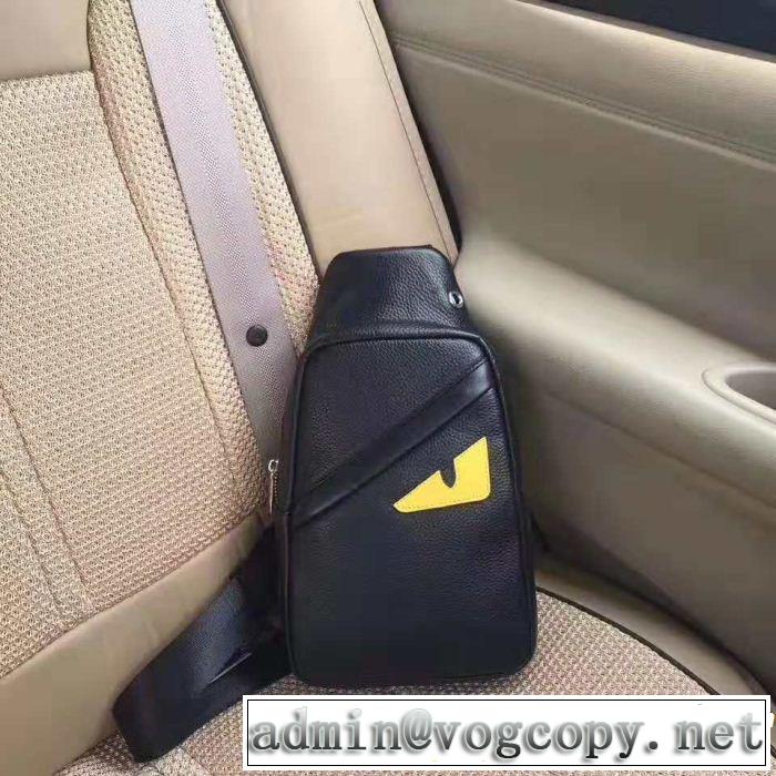 快適さと洗練された表情 フェンディ FENDI 2018年秋冬入荷 ウエストポーチ 暖かな着心地