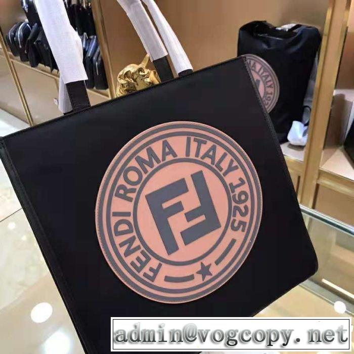 フェンディ2018年秋冬シーズン  FENDI ファッションの最先端！ ハンドバッグ 格上げ！