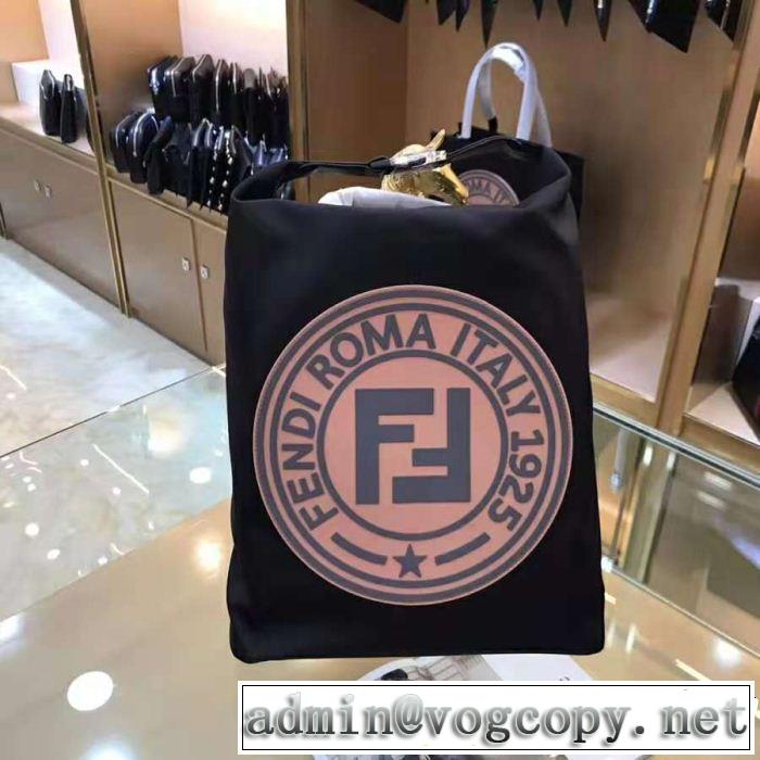  上品でファッション フェンディ大流行中  FENDI リュック 2018年秋冬シーズン 
