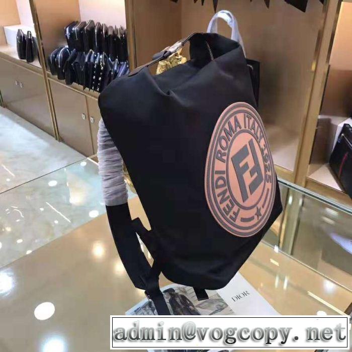 上品でファッション フェンディ大流行中  FENDI リュック 2018年秋冬シーズン
