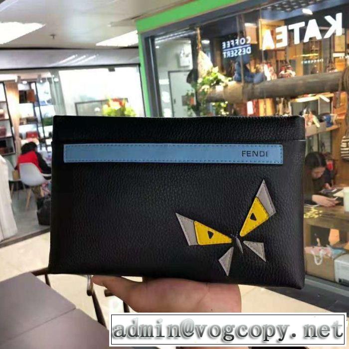 有名人同じアイテム フェンディしっかりとした  FENDI ポーチ 大胆なデザイン
