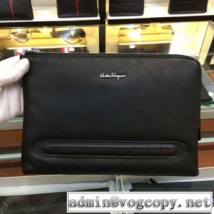 雑誌掲載アイテム サルヴァトーレフェラガモ FERRAGAMO 2018春夏新作 ビジネスケース