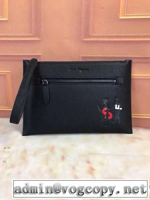 2018年人気満々のブランド サルヴァトーレフェラガモ FERRAGAMO セカンドバッグ
