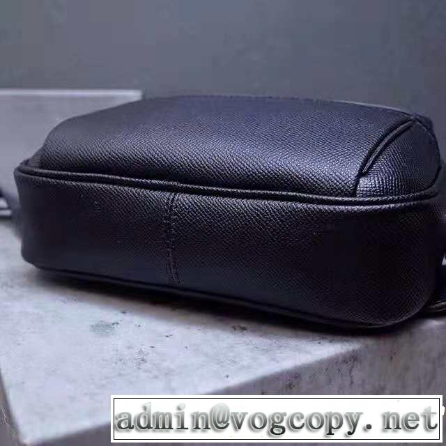 高級感が漂う ウエストポーチ  ルイ ヴィトン LOUIS VUITTON  オシャレを満喫できる