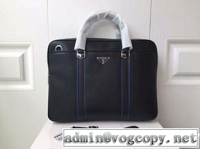 今年っぽくNEWファッション トートバッグ  毎年流行り定番アイテムおすすめ プラダ PRADA