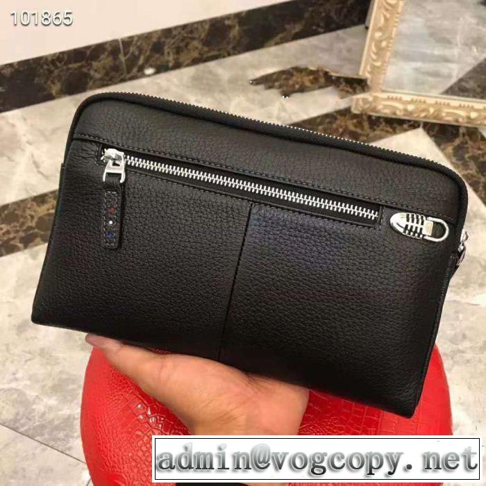 プラダ PRADA ポーチ2018【SALE！】秋冬セール毎年流行り定番アイテムおすすめ