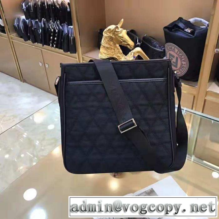 ショルダーバッグ 2018新品入荷 プラダ人気デザインで欲しい  PRADA ミックス感が溢れる
