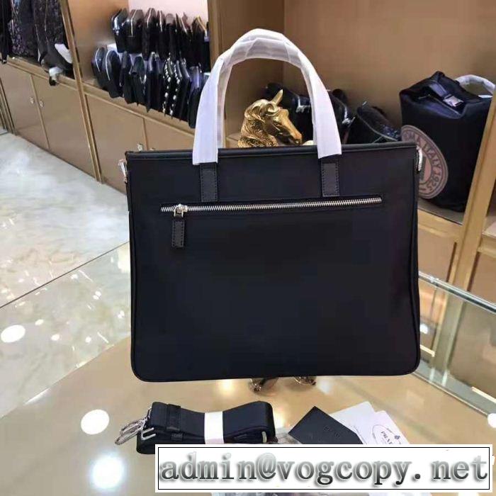 海外先行発売！プラダ秋冬大活躍  PRADA  18ＳＳ美品手持ち&ショルダー掛け今季新作登場