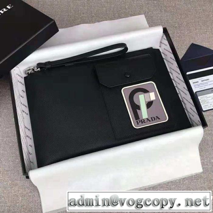 PRADA 2色可選 ポーチ希少性の高い 2018年秋冬シーズン プラダ 大胆なデザイン