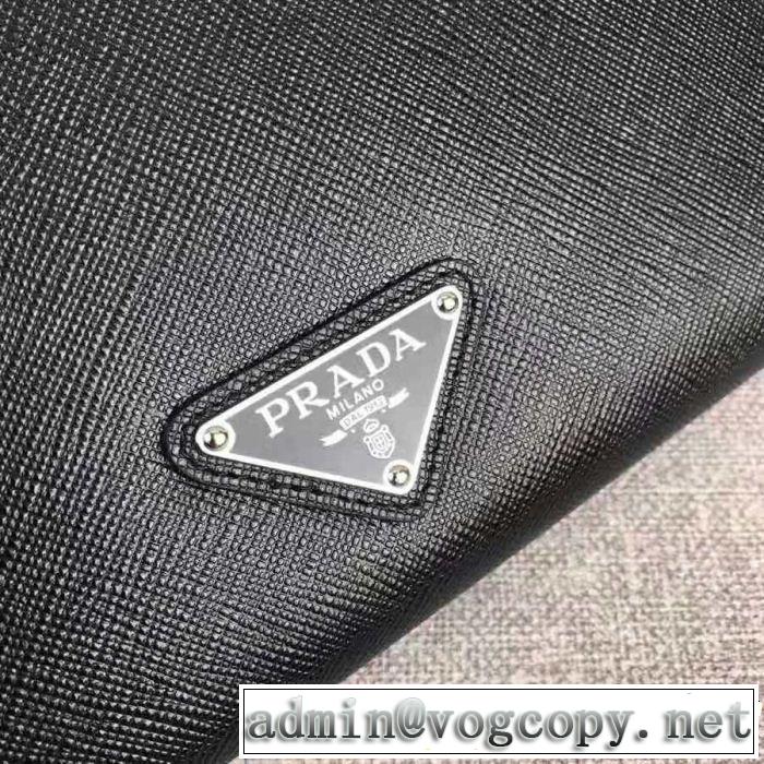 PRADA 2色可選 ポーチ希少性の高い 2018年秋冬シーズン プラダ 大胆なデザイン