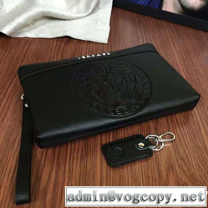 ポーチ2018人気の主流アイテム ヴェルサーチ 現代的な印象 VERSACE 海外先行発売！