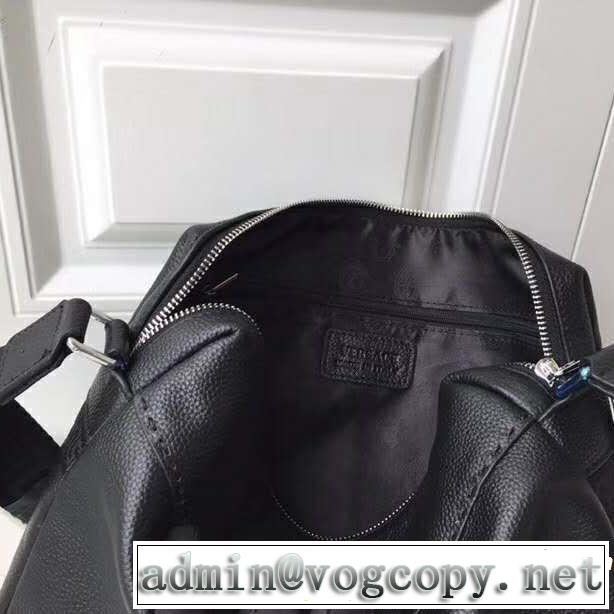 2018年秋冬入荷 ヴェルサーチ１着は持つべき VERSACE ボディバッグ流行っている