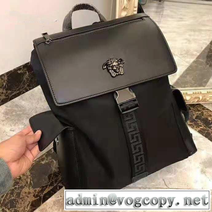 高品質な リュック、バックパック ヴェルサーチ 話題の新作到着！VERSACE 2018年秋冬シーズン