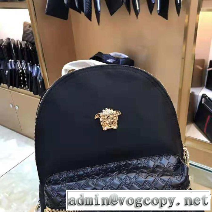 ヴェルサーチ2018【SALE！】 圧倒的人気新着 VERSACE リュック、バックパック有名人同じアイテム
