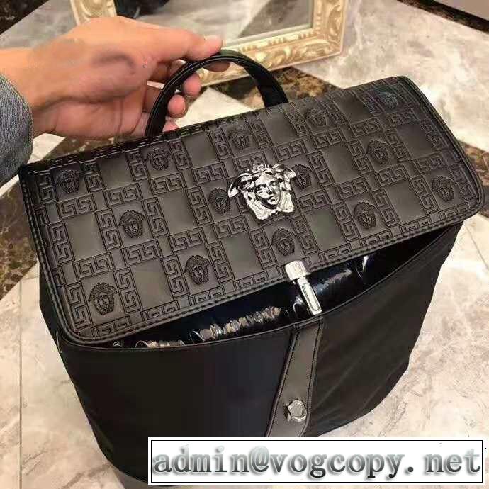 2018新品入荷 ヴェルサーチSALE品追加 VERSACEリュック、バックパック 最近人気一番！