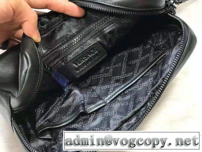美品*入手困難 ヴェルサーチ最近人気一番！VERSACE ポーチ2018年秋冬入荷ユニークな