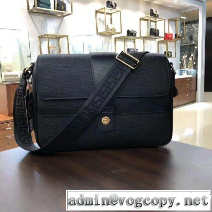  美品*入手困難 ヴェルサーチ2018新品入荷 VERSACE 流行の注目ブランド再入荷！