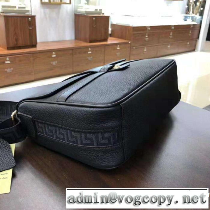 美品*入手困難 ヴェルサーチ2018新品入荷 VERSACE 流行の注目ブランド再入荷！