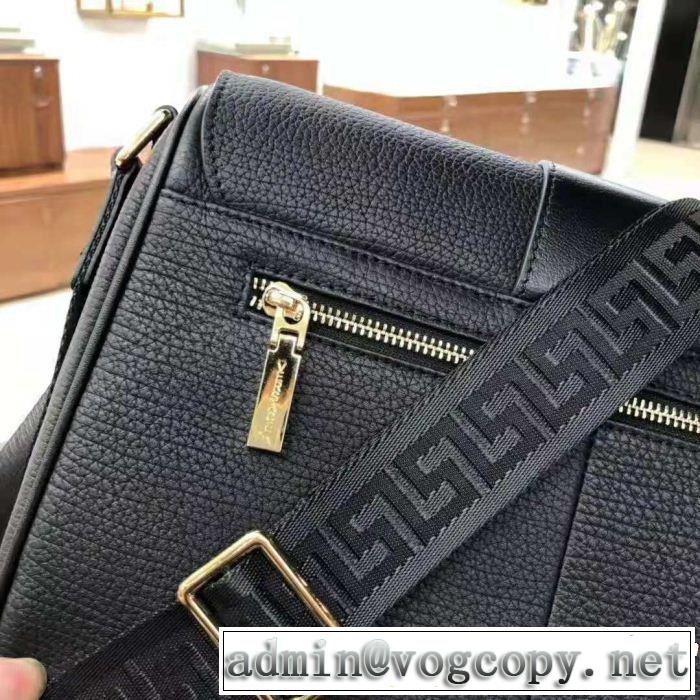 美品*入手困難 ヴェルサーチ2018新品入荷 VERSACE 流行の注目ブランド再入荷！