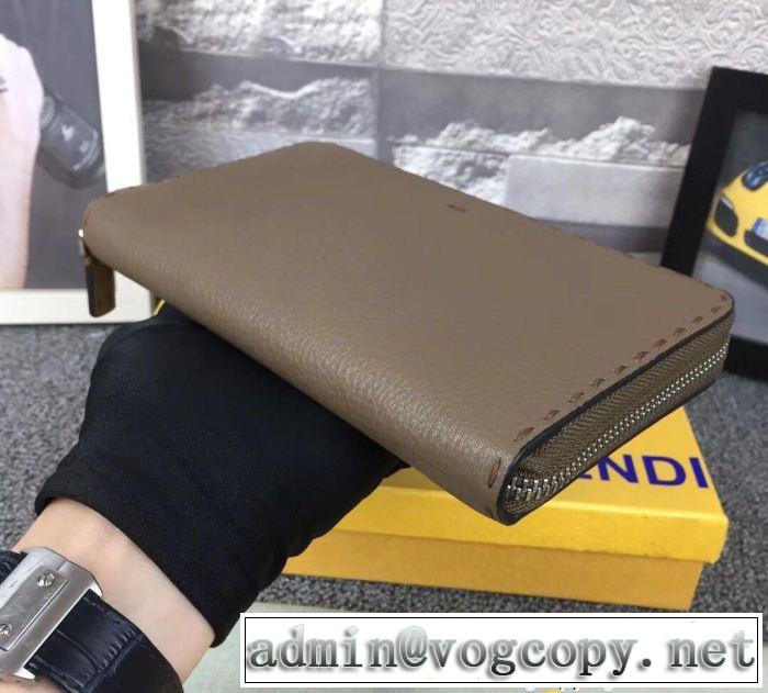 長財布 2色可選 人気急上昇中 フェンディ FENDI 希少価値大 2018新品入荷