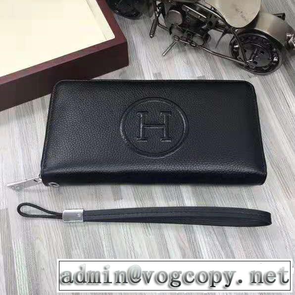 HERMES 上品でファッション エルメス2018年秋冬シーズン長財布 希少性の高い