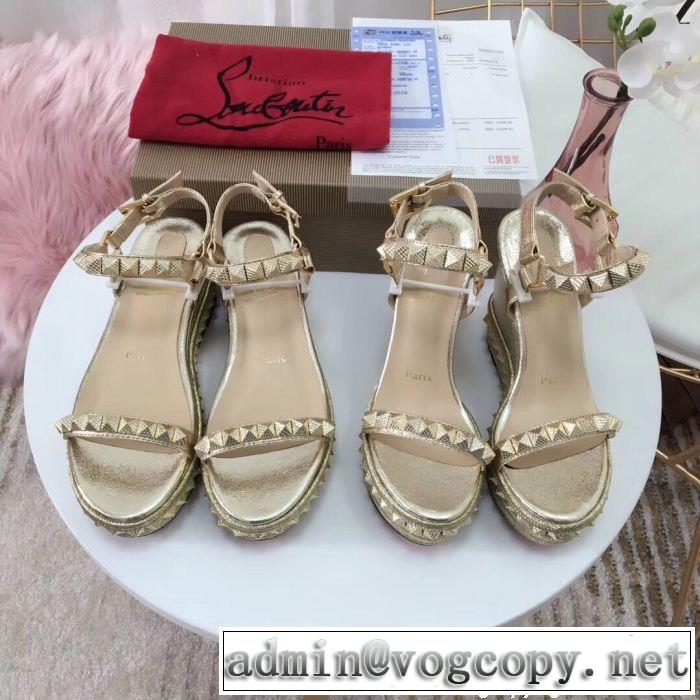 最近人気一番！クリスチャンルブタンハイヒール履き心地 2色選択可 CHRISTIAN LOUBOUTIN