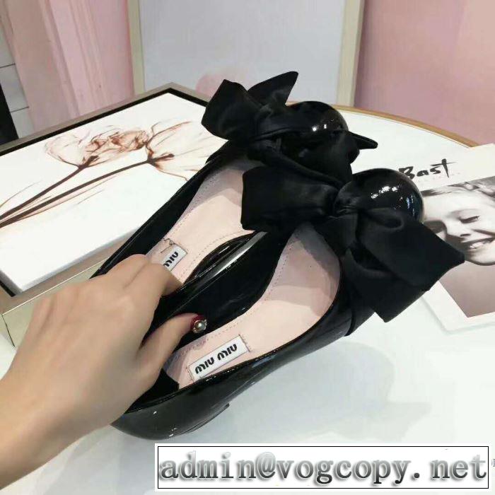 MIUMIU 2018春夏新作 ミュウミュウ太ヒール/スティックヒールファッショニスタ愛用