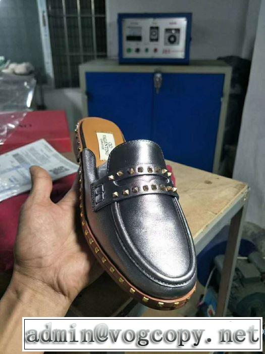 驚きの破格値爆買い ヴァレンティノ VALENTINO 2018春夏新作 サンダル 4色可選
