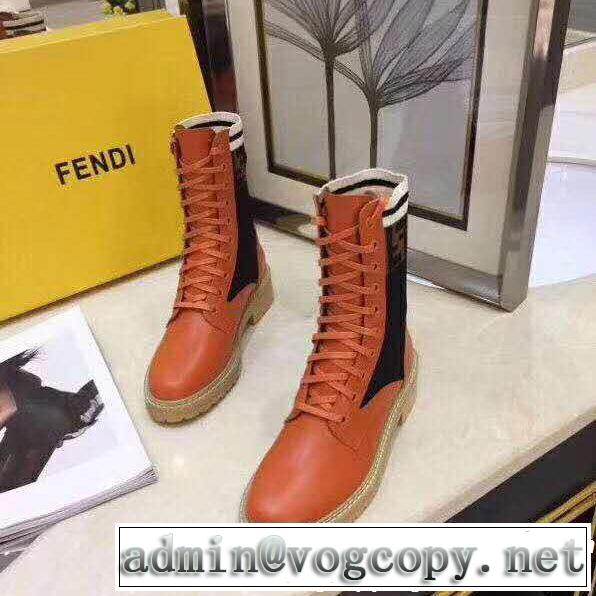 定番品質保証 主役級のアイテム  FENDI フェンディ ショートブーツ 最終数量限り！