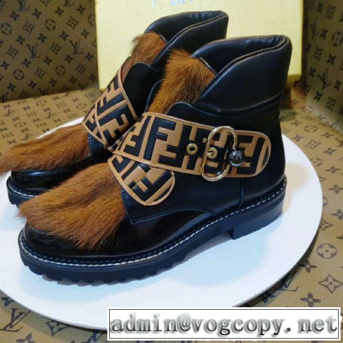 FENDI フェンディ 秋冬超人気の最新作 数量限定再入荷 超激安価格 ショートブーツ