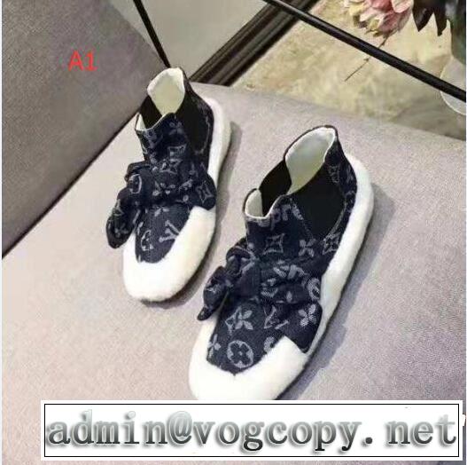 目前の注目ブランド 上品でベーシック LOUIS VUITTON ルイ ヴィトン カジュアルシューズ 2色可選 再入荷！