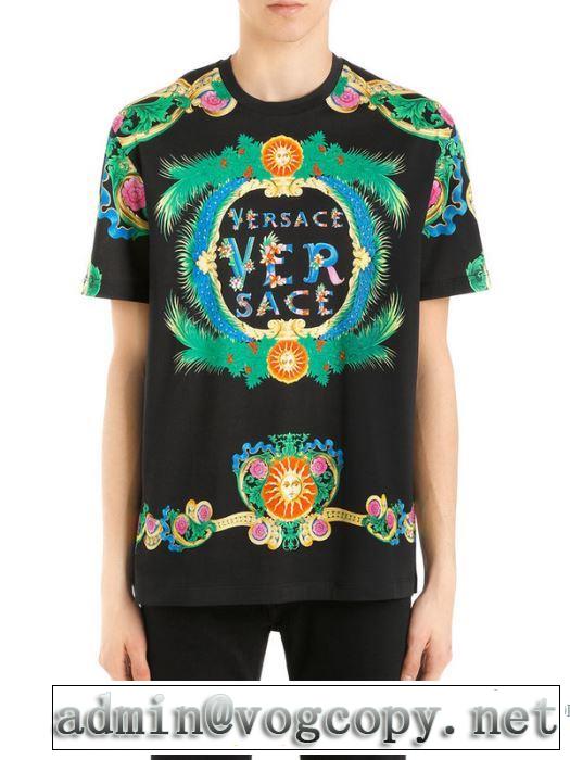 ラックスした雰囲気 ヴェルサーチ VERSACE 半袖Tシャツ 2018春夏新作 稀少*入手困難