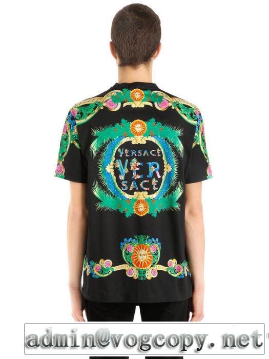ラックスした雰囲気 ヴェルサーチ VERSACE 半袖Tシャツ 2018春夏新作 稀少*入手困難