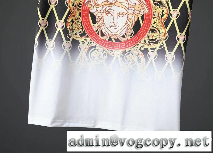 ヴェルサーチ VERSACE 半袖Tシャツ 2018春夏新作 快適な着心地 華やかさ満点