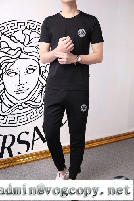 VERSACE 上下セットオシャレを満喫できる ファッションの最先端！ヴェルサーチ