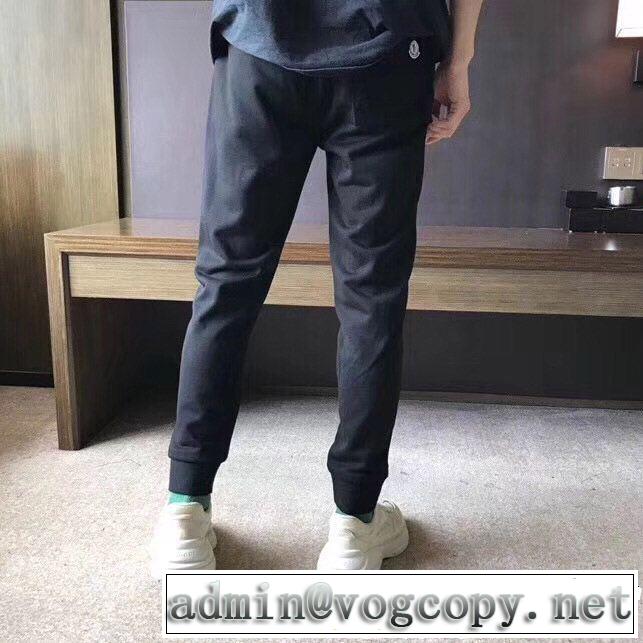 流行の注目ブランド モンクレール MONCLER 海外限定アイテム チノパン 今年人気定番