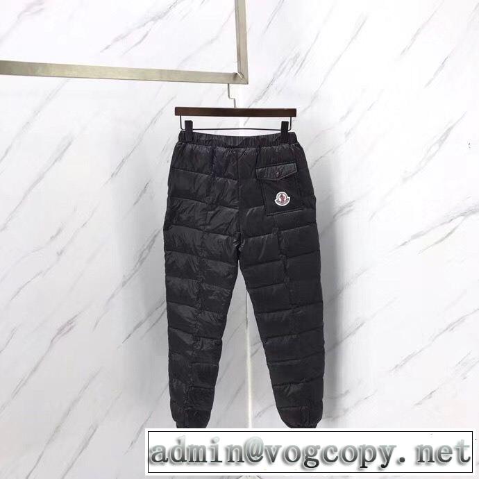 デニムパンツ 根強い人気定番商品 大人気商品再入荷! MONCLER モンクレール