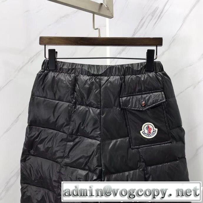 デニムパンツ 根強い人気定番商品 大人気商品再入荷! MONCLER モンクレール