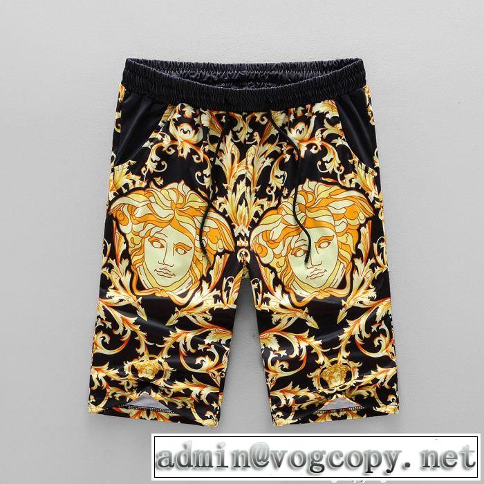 今っぽさ人気定番品 ブランド ジーンズ  新商品数量限定 ヴェルサーチ VERSACE 最高級品質の