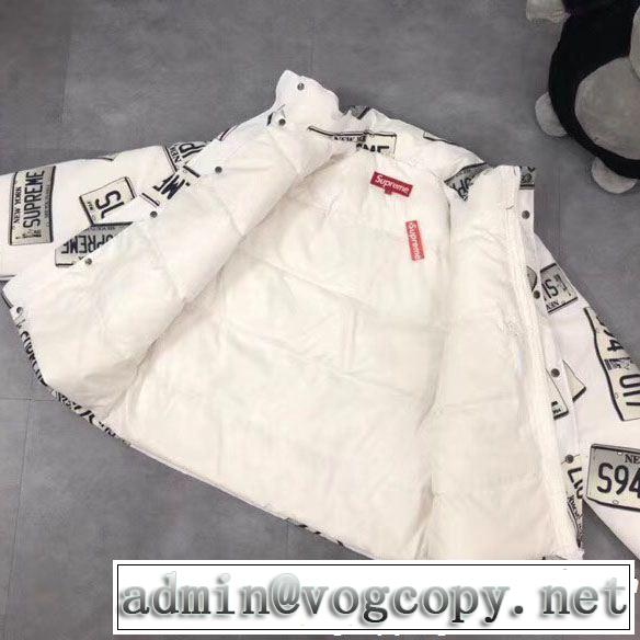 秋のお出かけに最適 Supreme 17FW License Plate Puffy Jacket SUPREME シュプリーム 多色可選 流行っている